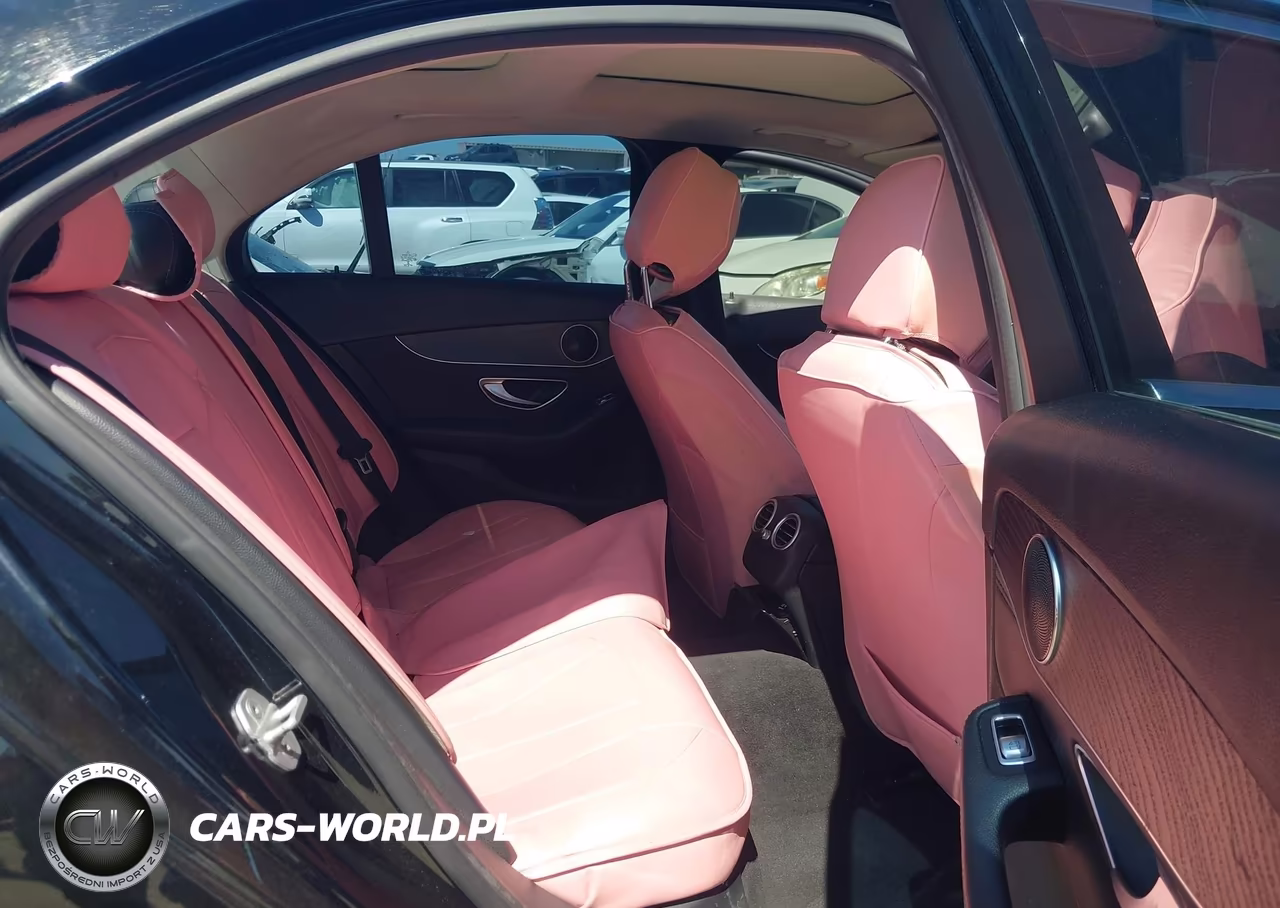 2016 Mercedes-Benz C 300 VIN:55SWF4JB7GU112949 - 8