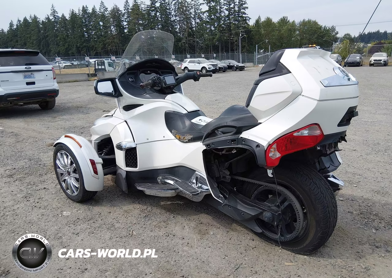 2015 Can-Am Spyder Roadster Rt-Rt-S-S Series-Ltd VIN:2BXNBDD29FV006078 - 3