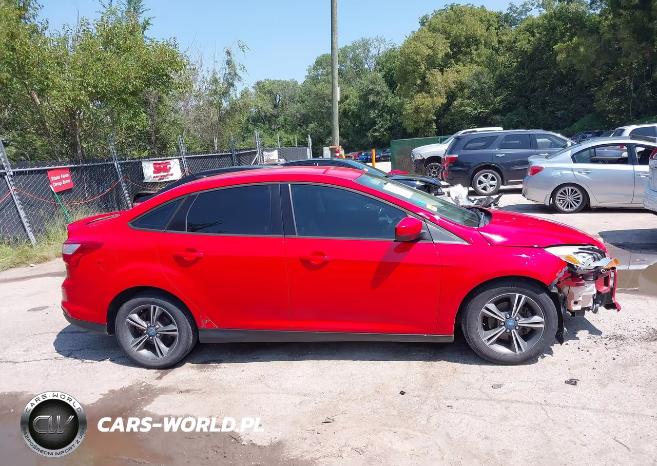 2012 Ford Focus Se VIN:1FAHP3F29CL312108 - 13
