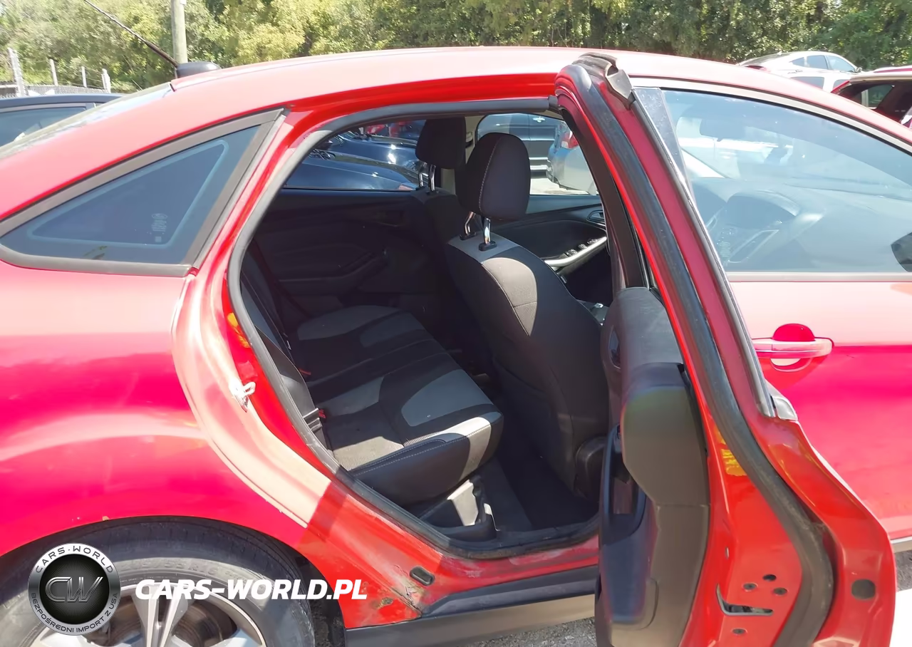 2012 Ford Focus Se VIN:1FAHP3F29CL312108 - 8