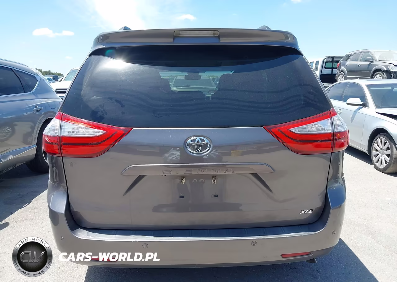 2015 Toyota Sienna Xle 8 Passenger VIN:5TDYK3DC6FS644837 - 17