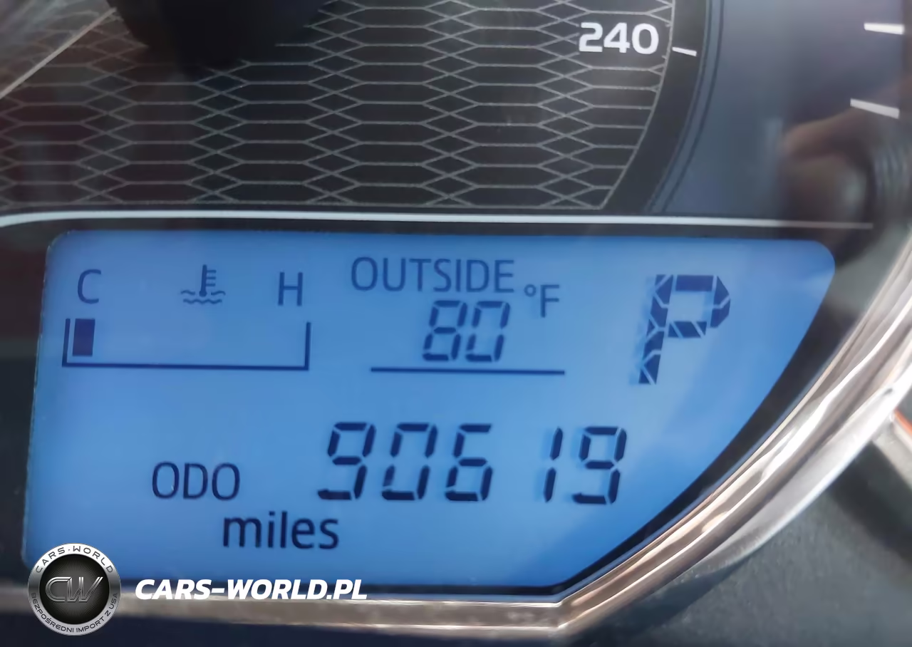 2014 Toyota Corolla Le VIN:2T1BURHE6EC038315 - 16