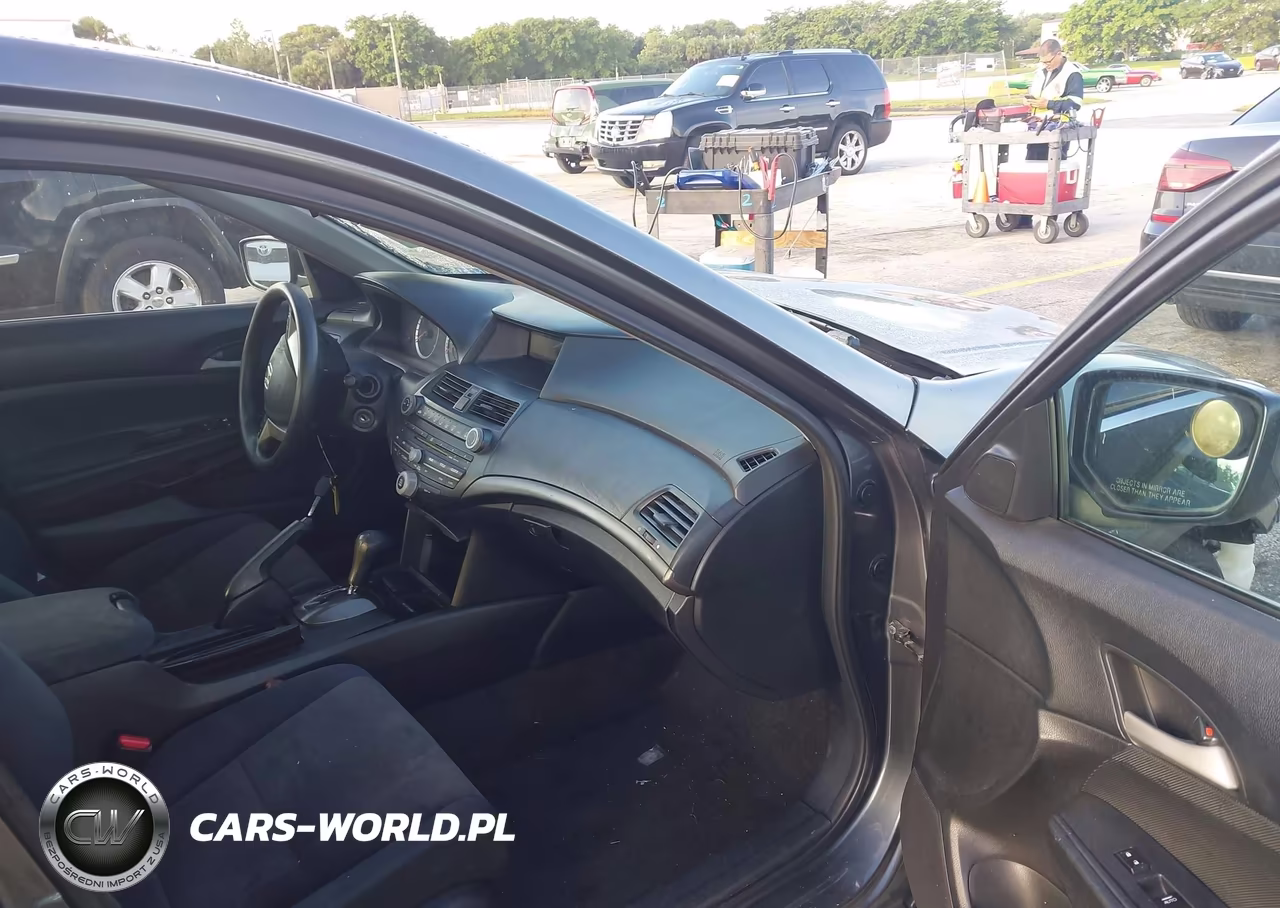 2010 Honda Accord Lxp VIN:1HGCP2F47AA197552 - 5