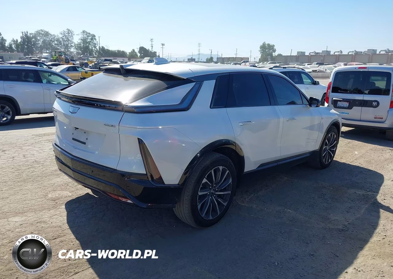 2024 Cadillac Lyriq Sport W-1Sj VIN:1GYKPVRK9RZ124759 - 4