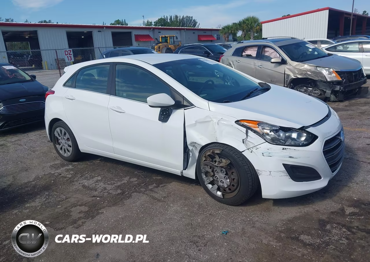 2017 Hyundai Elantra Gt – zdjęcie 1 z 16