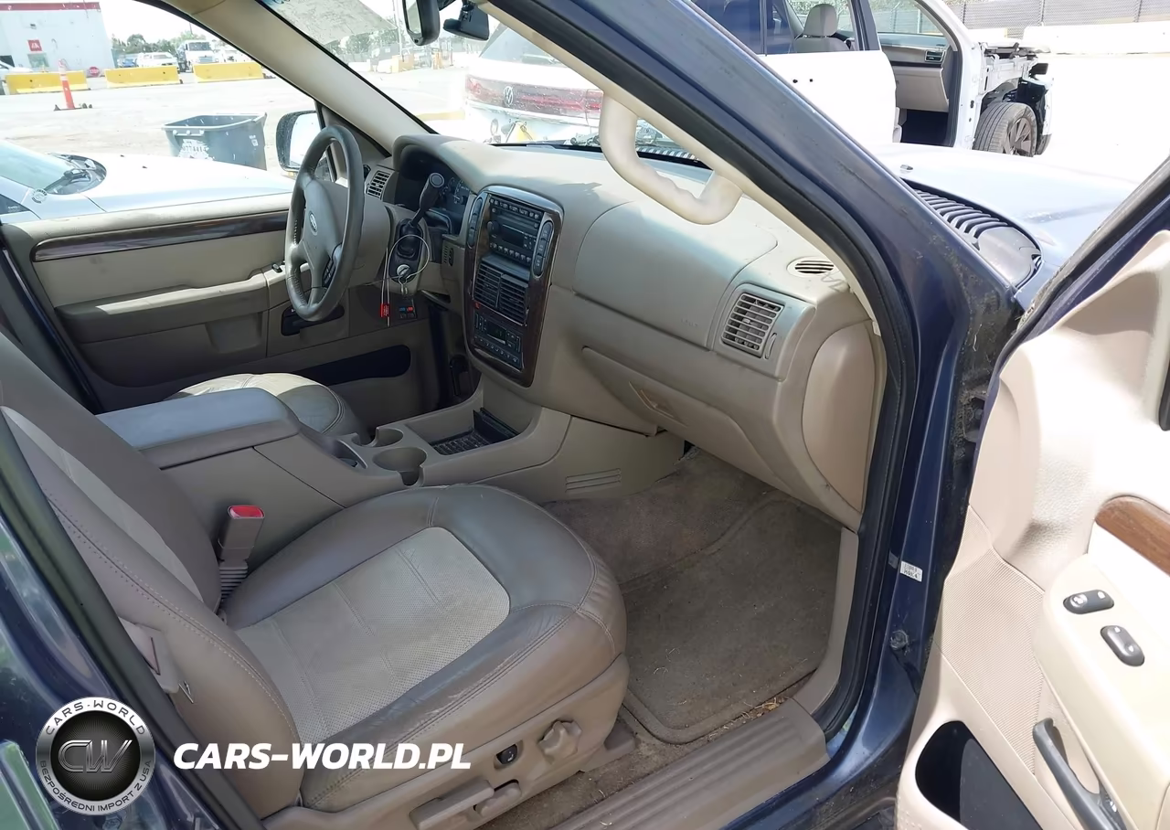 2002 Ford Explorer Eddie Bauer VIN:1FMZU74W42ZC59359 - 5