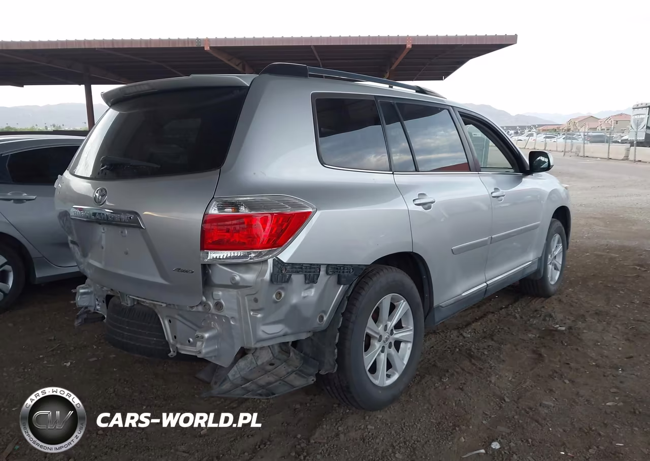 2012 Toyota Highlander Se V6 VIN:5TDBK3EH7CS129549 - 4