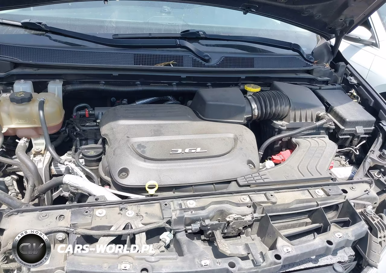 2017 Chrysler Pacifica Lx VIN:2C4RC1CG9HR705426 - 10