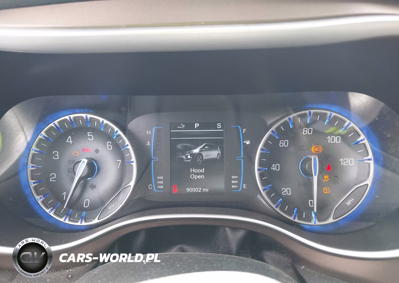 2017 Chrysler Pacifica Lx VIN:2C4RC1CG9HR705426 - 7