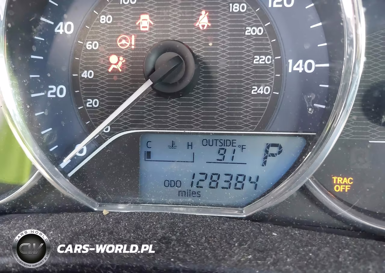 2014 Toyota Corolla Le Plus VIN:2T1BURHE4EC003191 - 15
