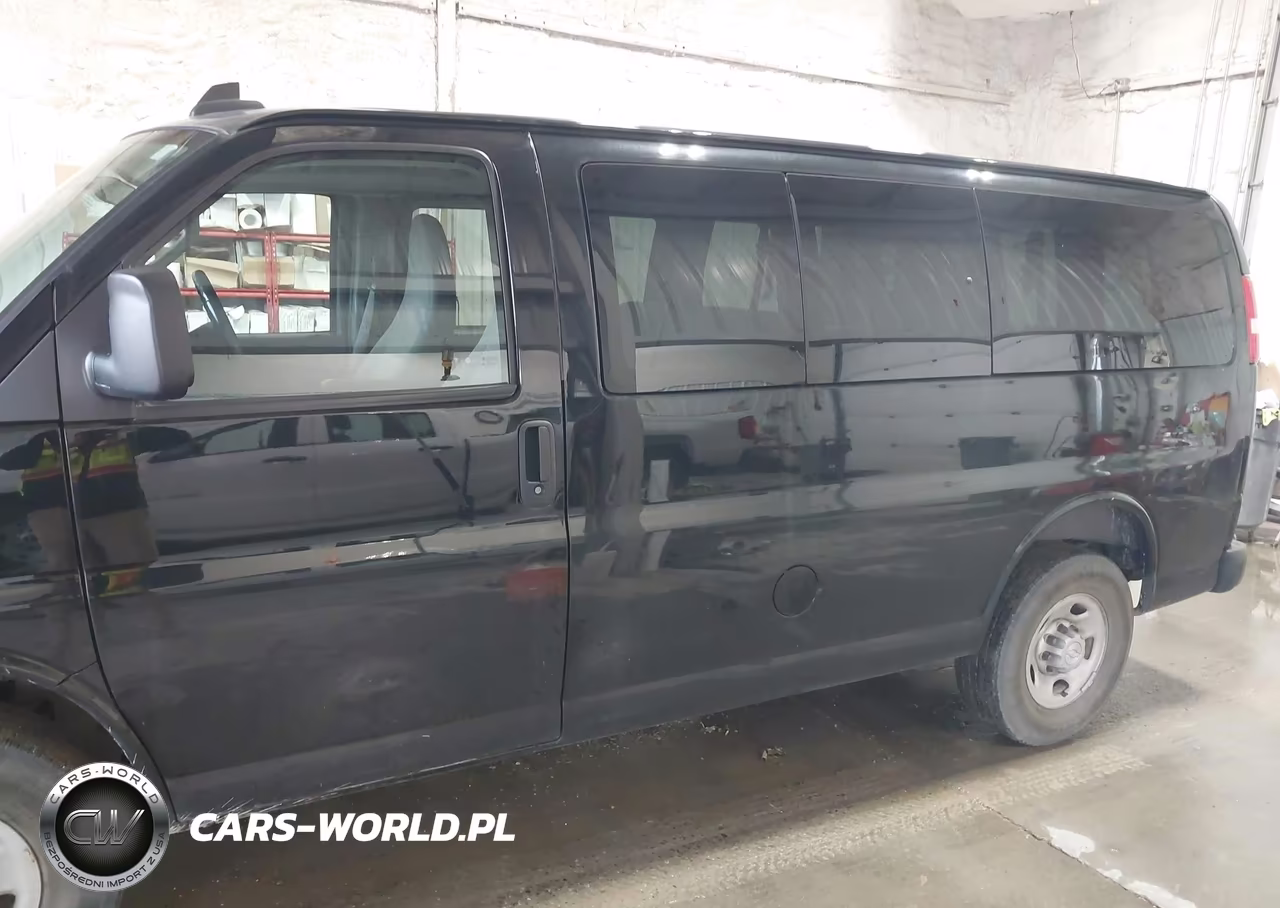 2017 Chevrolet Express 2500 Ls VIN:1GNWGEFGXH1100367 - 14