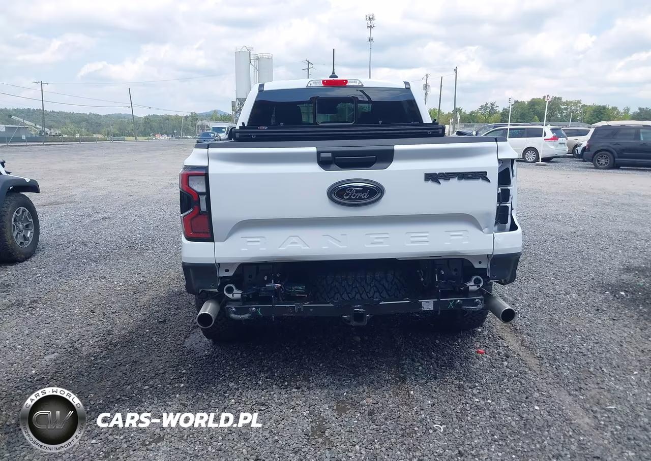 2025 Ford Ranger Raptor VIN:1FTER4LRXSLE75640 - 19