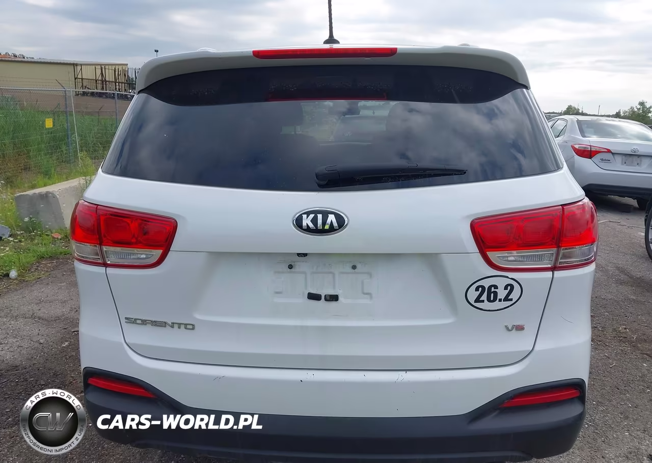 2018 Kia Sorento 3.3L Lx VIN:5XYPGDA59JG376249 - 16