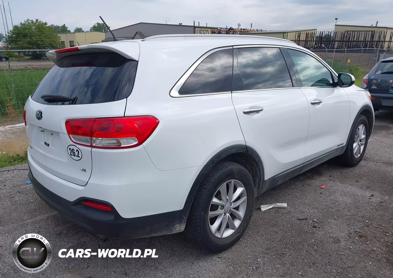 2018 Kia Sorento 3.3L Lx VIN:5XYPGDA59JG376249 - 4