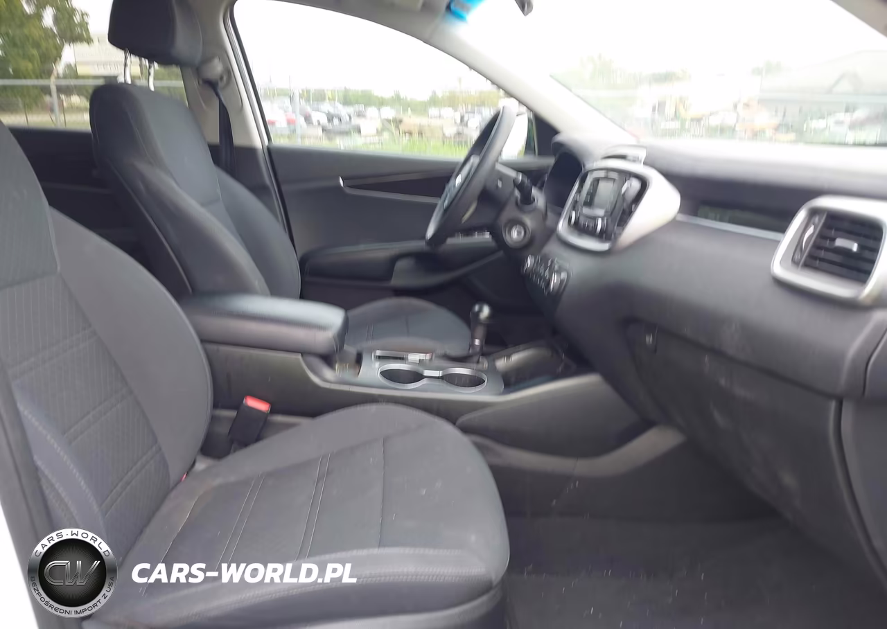 2018 Kia Sorento 3.3L Lx VIN:5XYPGDA59JG376249 - 5