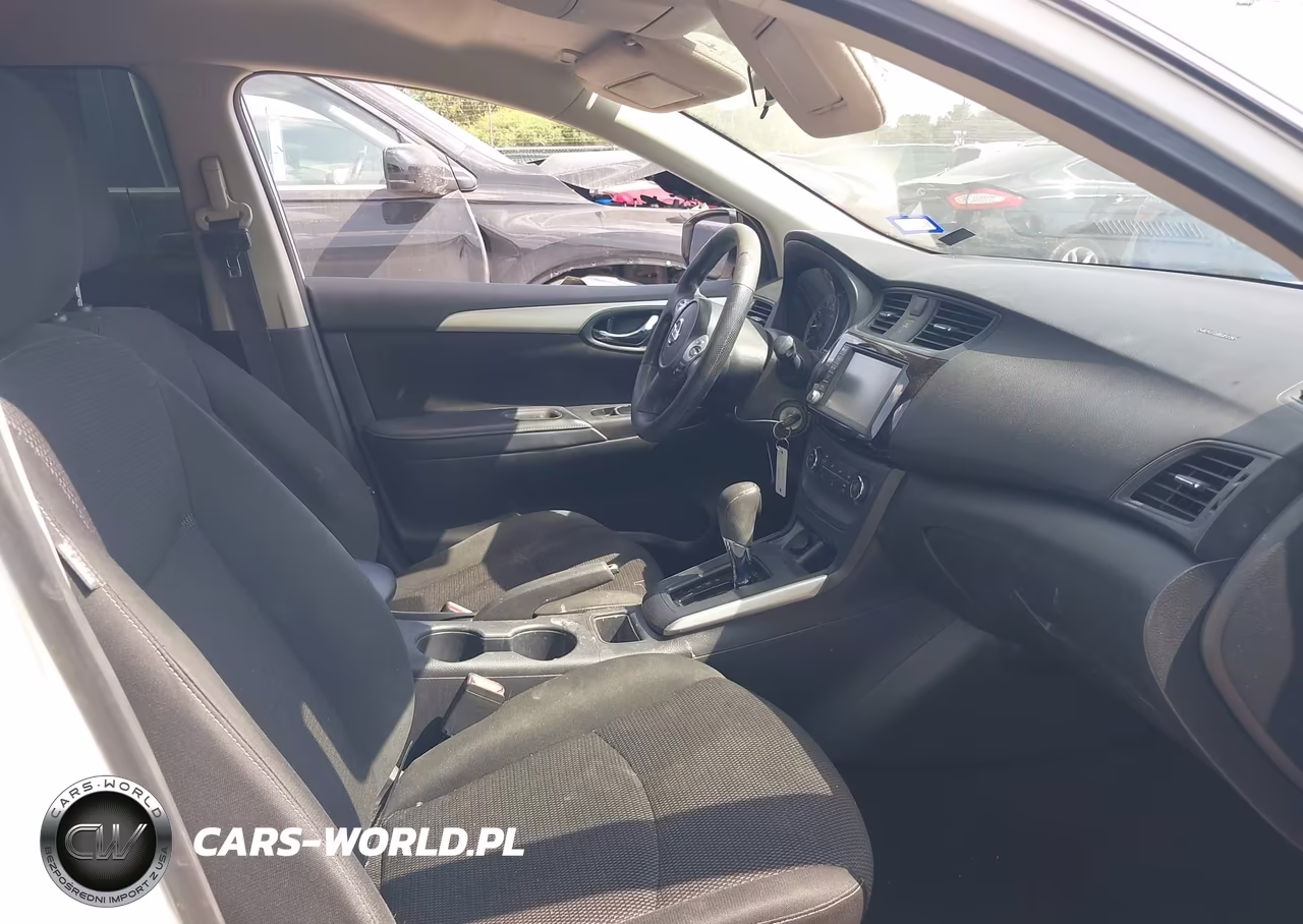 2019 Nissan Sentra S VIN:3N1AB7AP6KY351168 - 5
