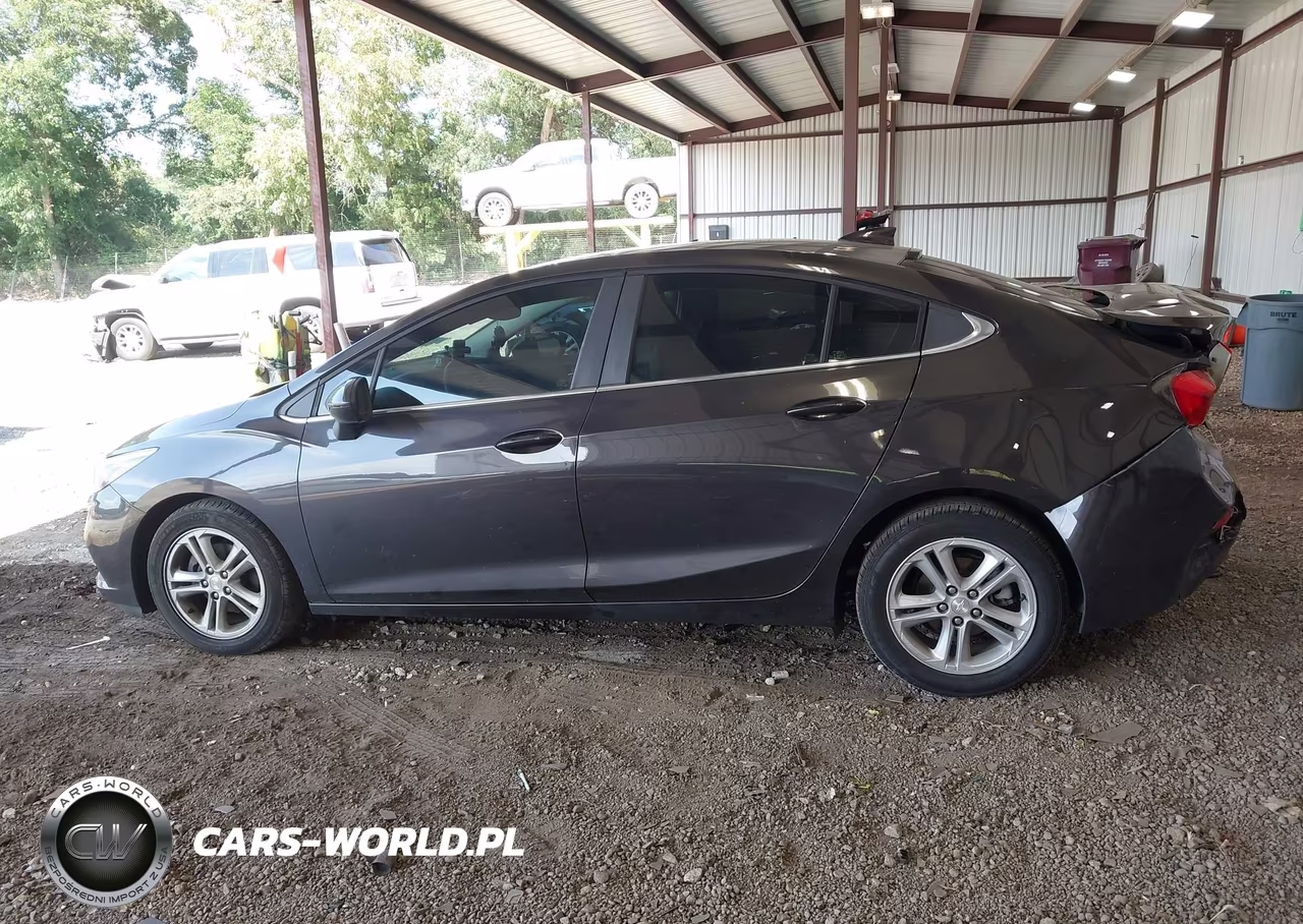 2017 Chevrolet Cruze Lt Auto VIN:1G1BE5SM1H7104015 - 14