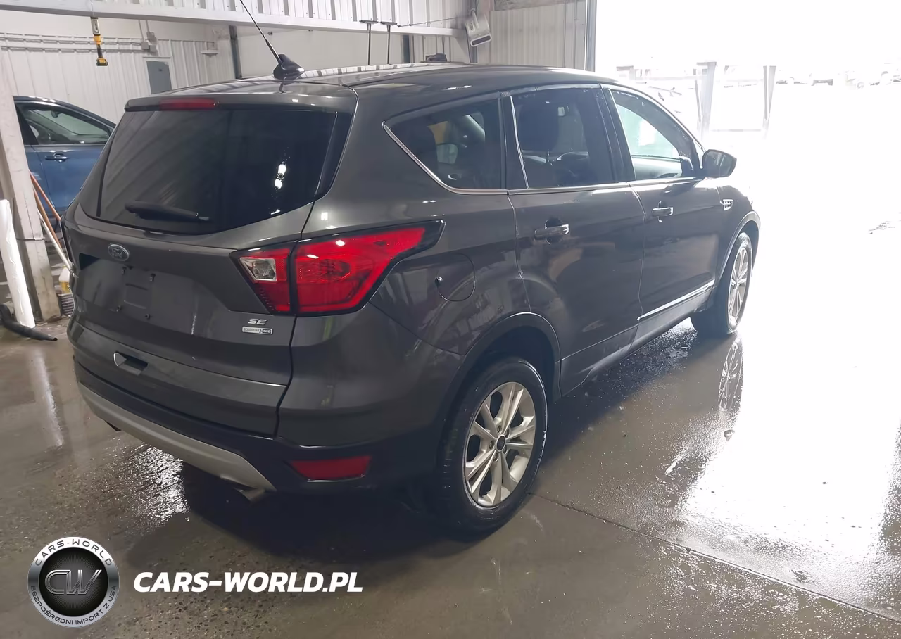 2019 Ford Escape Se VIN:1FMCU9GD0KUC12712 - 4