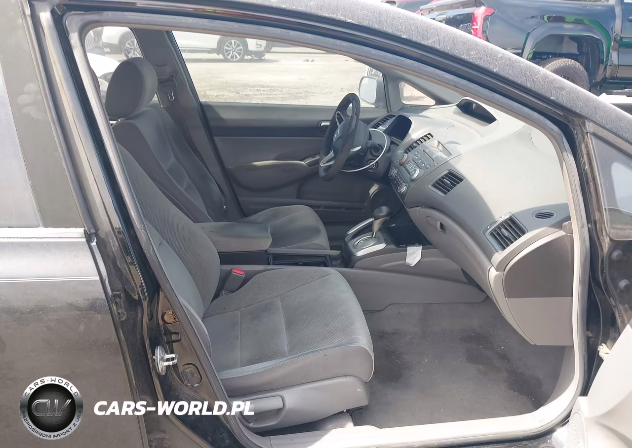 2010 Honda Civic Lx VIN:19XFA1F53AE046236 - 5