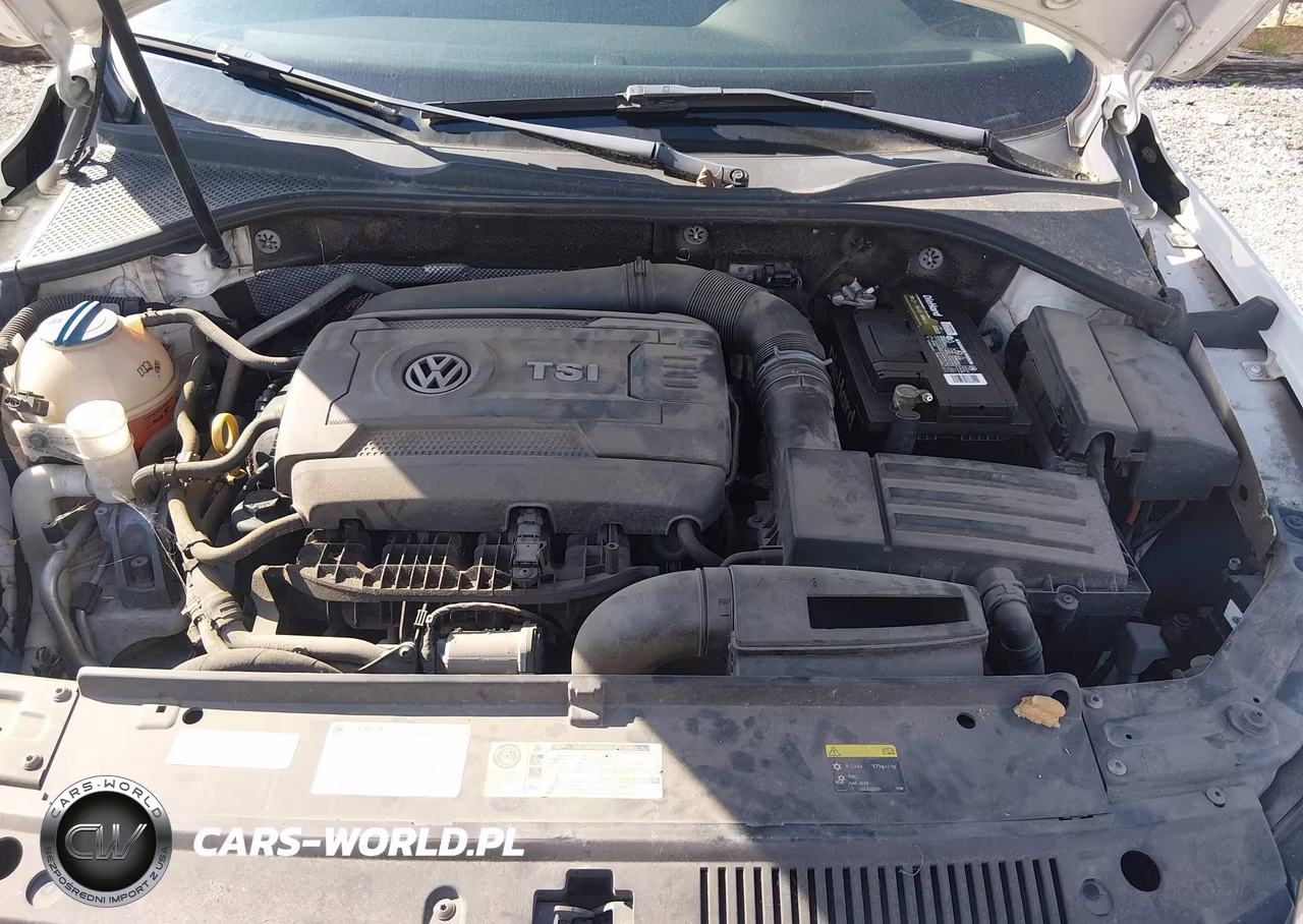 2015 Volkswagen Passat 1.8T Wolfsburg Edition VIN:1VWAT7A38FC020319 - 10