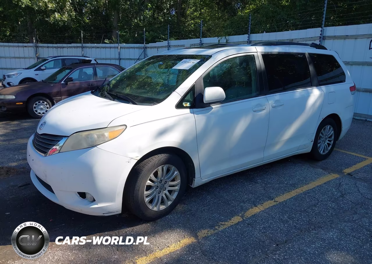 2011 Toyota Sienna Xle V6 VIN:5TDYK3DC0BS146207 - 2