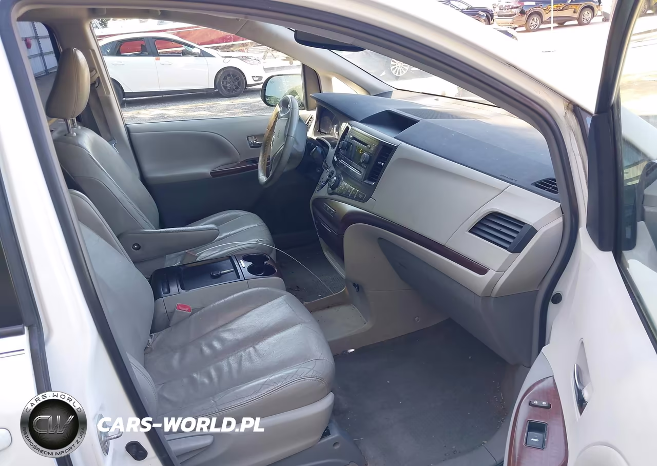 2011 Toyota Sienna Xle V6 VIN:5TDYK3DC0BS146207 - 5