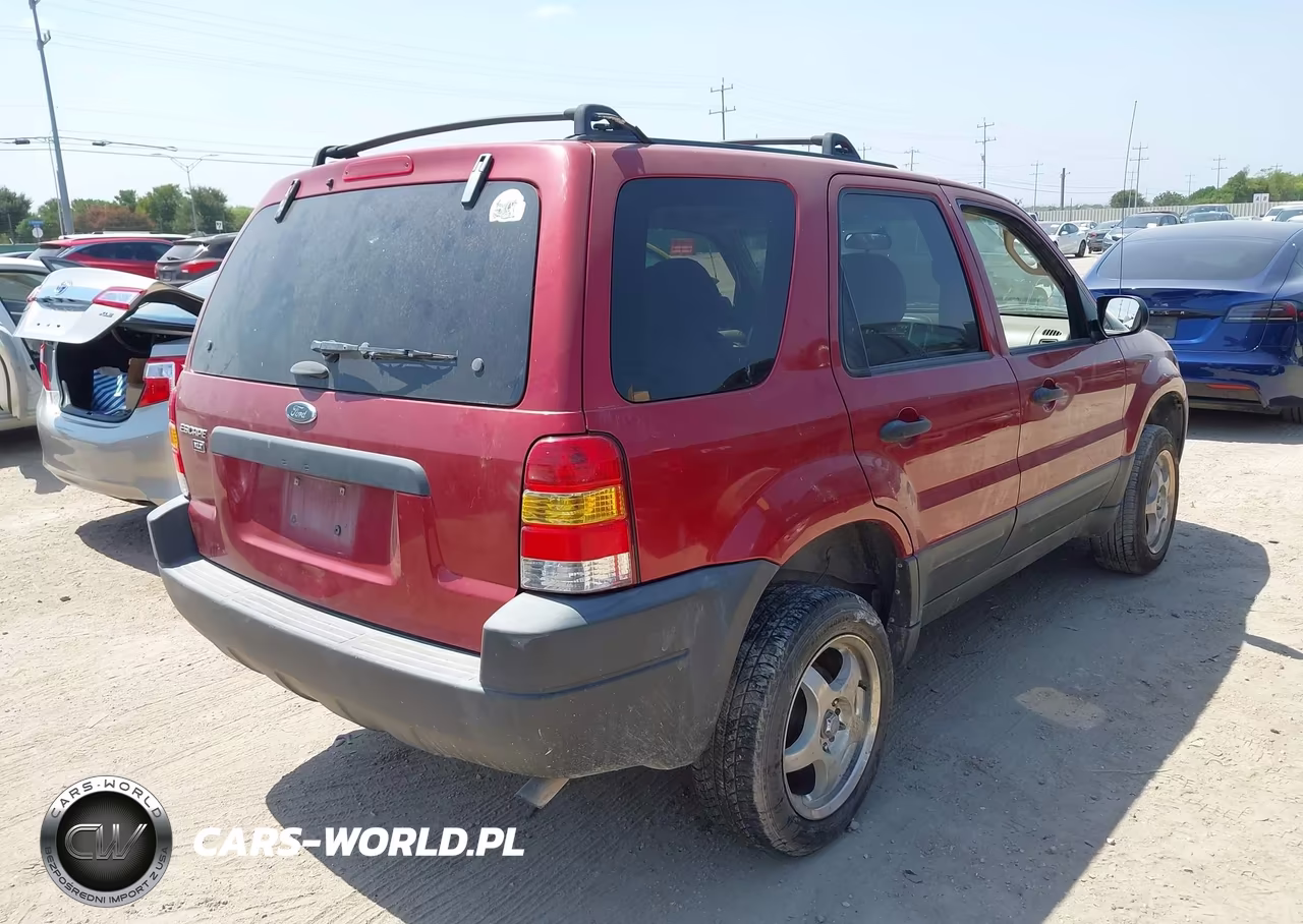 2004 Ford Escape Xlt VIN:1FMYU03154KA72443 - 4