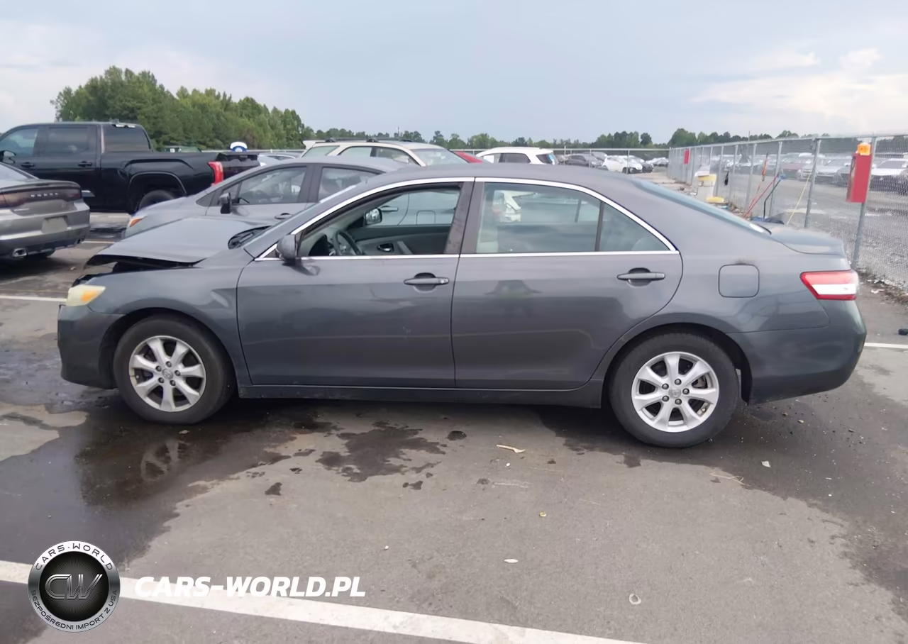 2011 Toyota Camry Le VIN:4T1BF3EK8BU761031 - 14