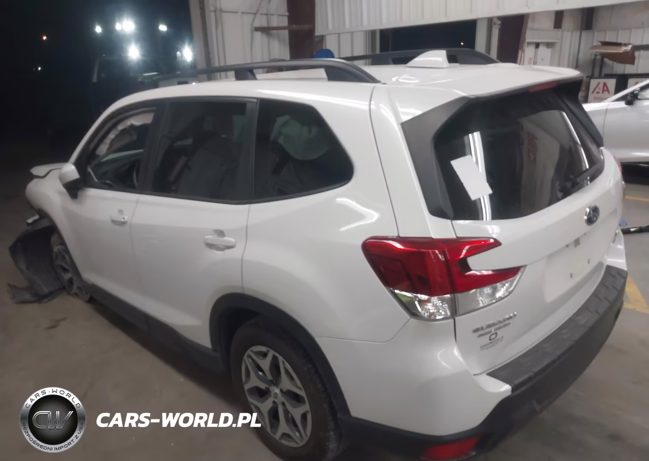 2020 Subaru Forester Premium VIN:JF2SKAJC4LH412060 - 3