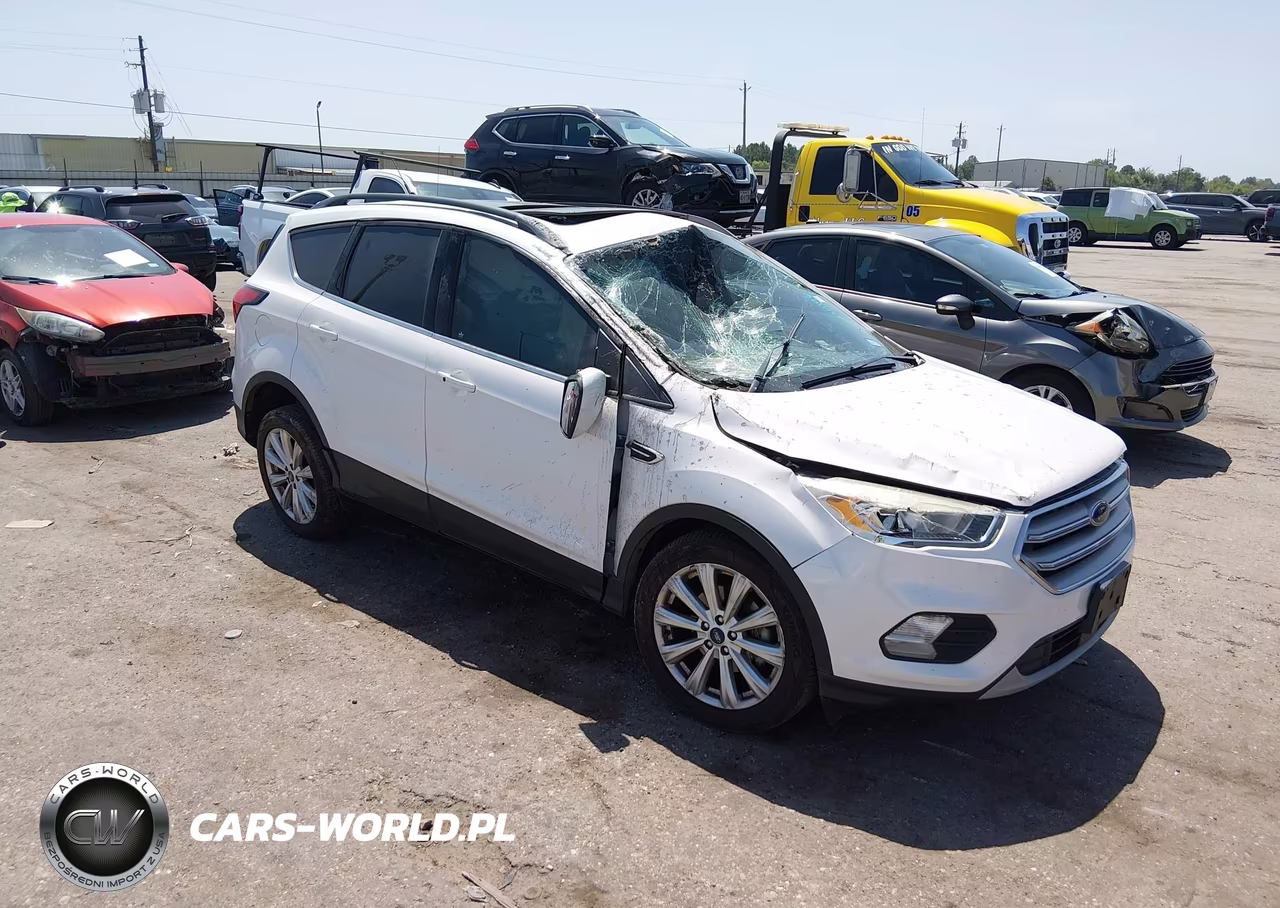 2019 Ford Escape Sel