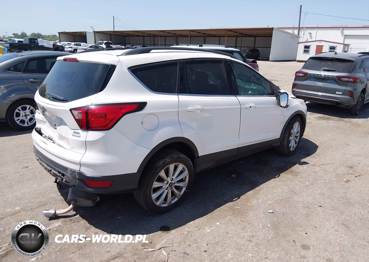 2019 Ford Escape Sel VIN:1FMCU0HD6KUA24495 - 4