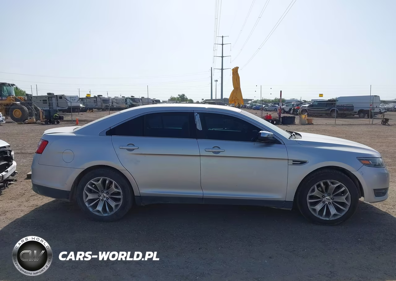 2017 Ford Taurus Limited VIN:1FAHP2F87HG102427 - 14