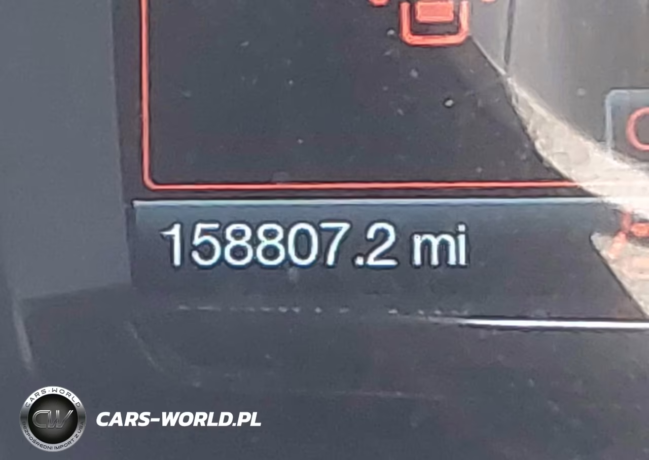 2017 Ford Taurus Limited VIN:1FAHP2F87HG102427 - 16