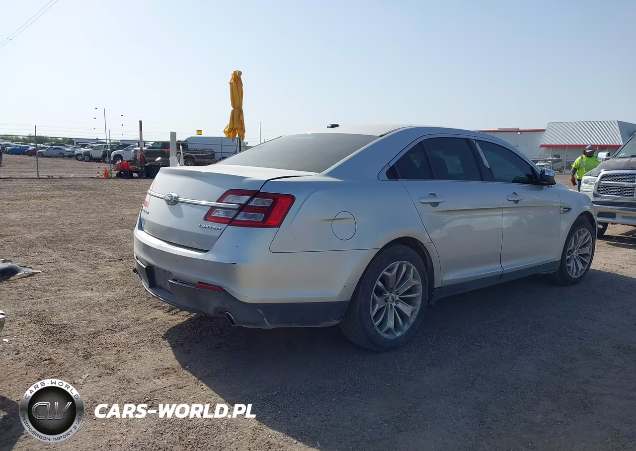 2017 Ford Taurus Limited VIN:1FAHP2F87HG102427 - 4