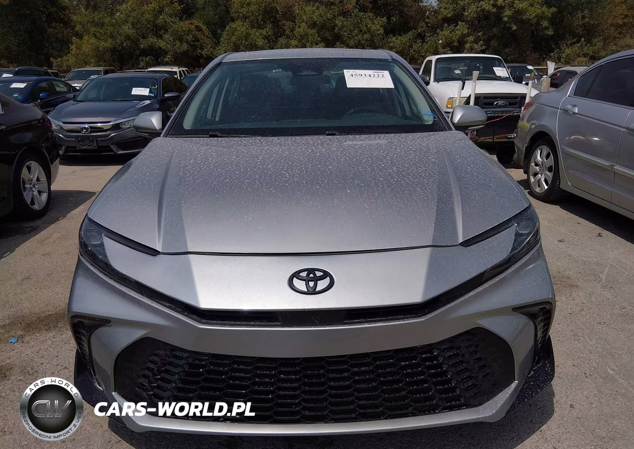 2025 Toyota Camry Le VIN:4T1DAACK3SU621564 - 12