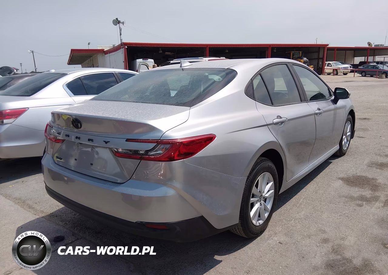 2025 Toyota Camry Le VIN:4T1DAACK3SU621564 - 4