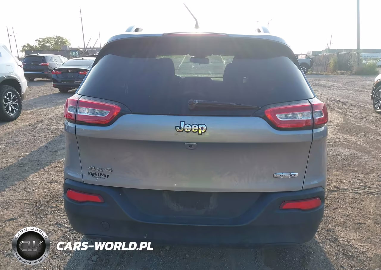 2017 Jeep Cherokee Latitude VIN:1C4PJMCB9HW537507 - 16