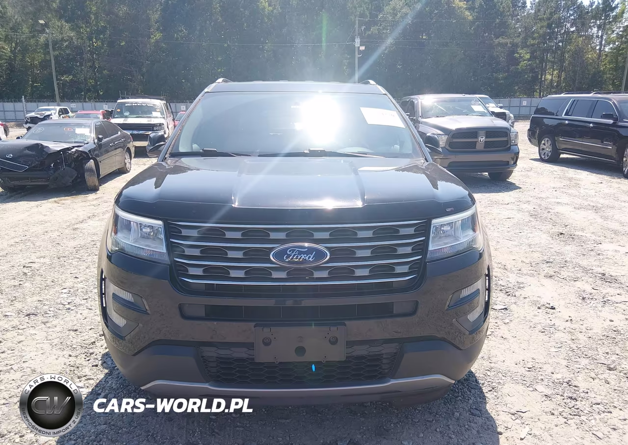 2017 Ford Explorer Xlt VIN:1FM5K7D8XHGE08089 - 12
