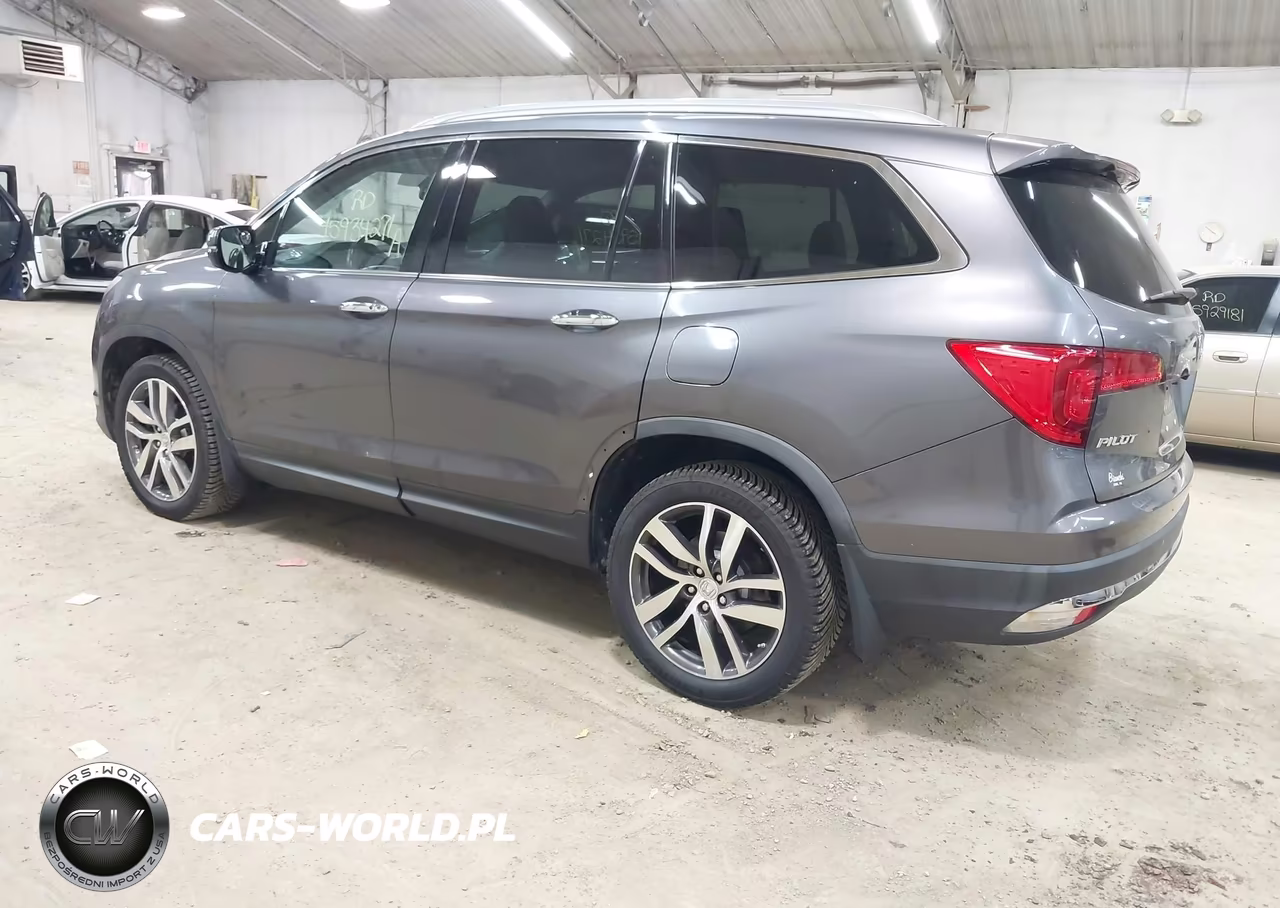 2016 Honda Pilot Elite VIN:5FNYF6H06GB030317 - 3