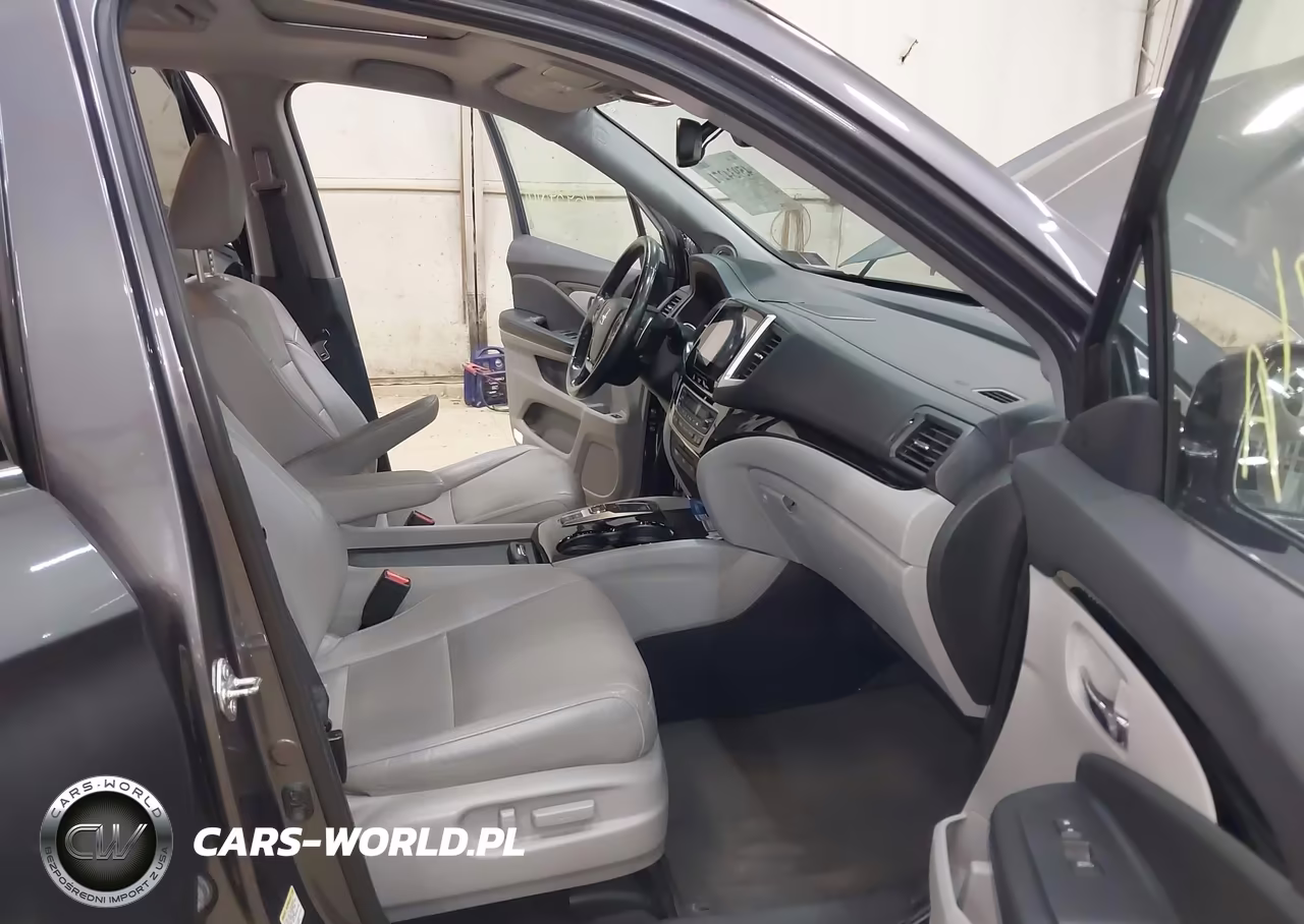 2016 Honda Pilot Elite VIN:5FNYF6H06GB030317 - 5