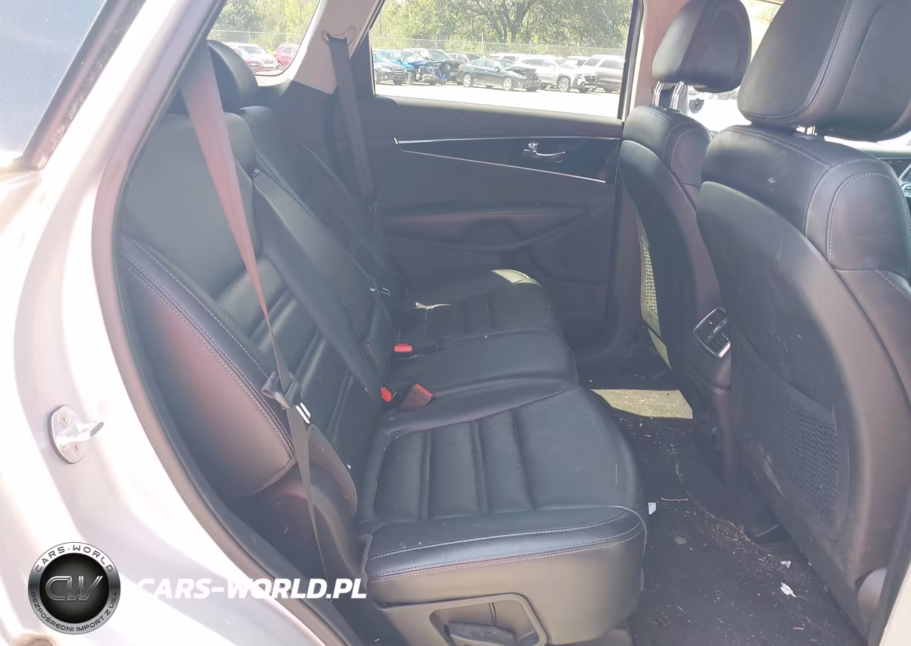 2016 Kia Sorento 2.0T Ex VIN:5XYPHDA1XGG011999 - 8