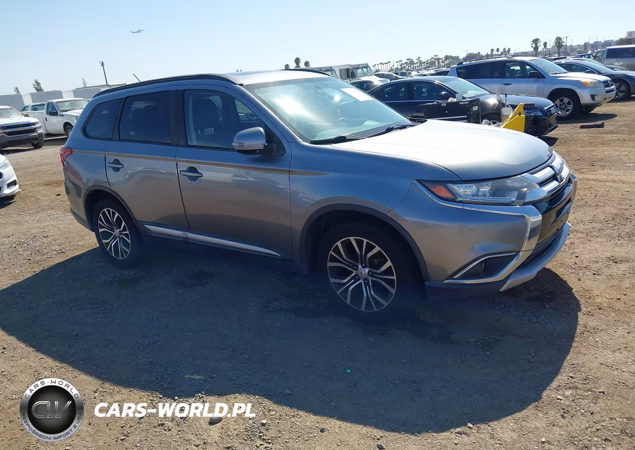 2016 Mitsubishi Outlander Sel – zdjęcie 1 z 11