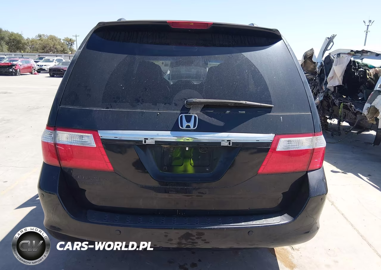 2007 Honda Odyssey Touring VIN:5FNRL38837B026596 - 16