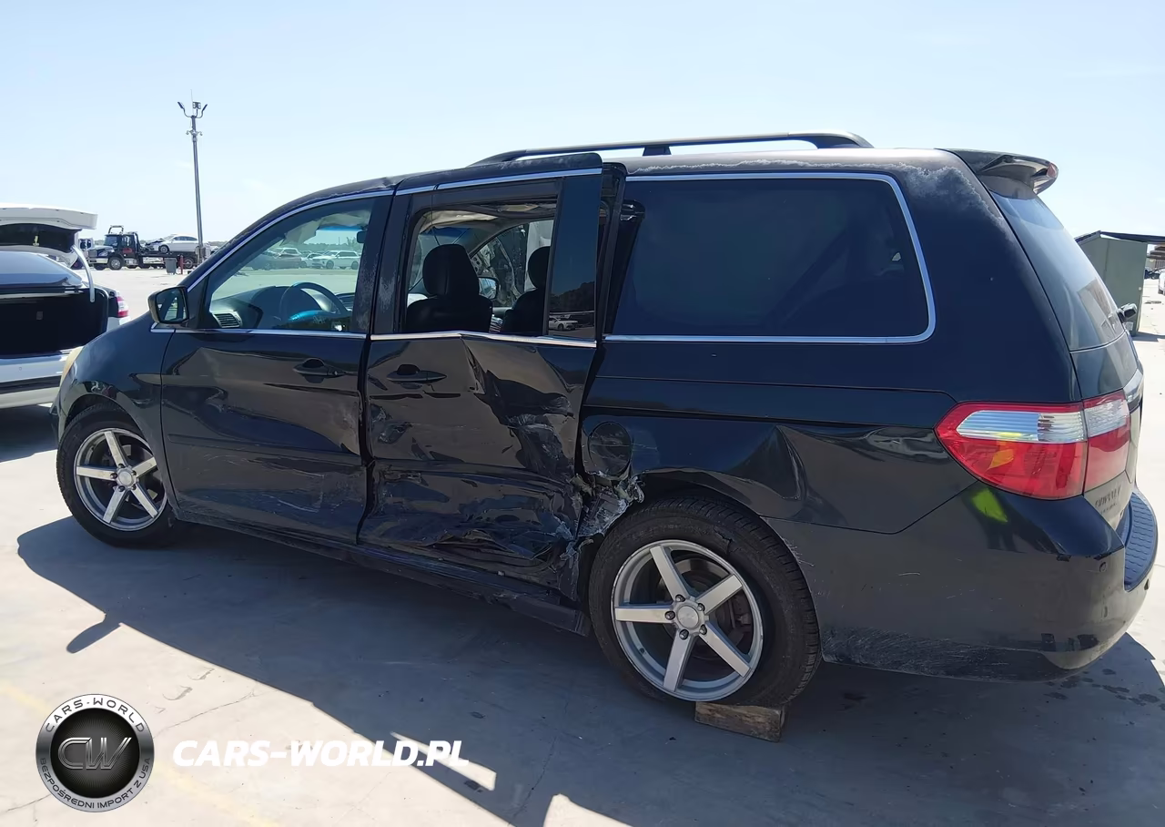 2007 Honda Odyssey Touring VIN:5FNRL38837B026596 - 17