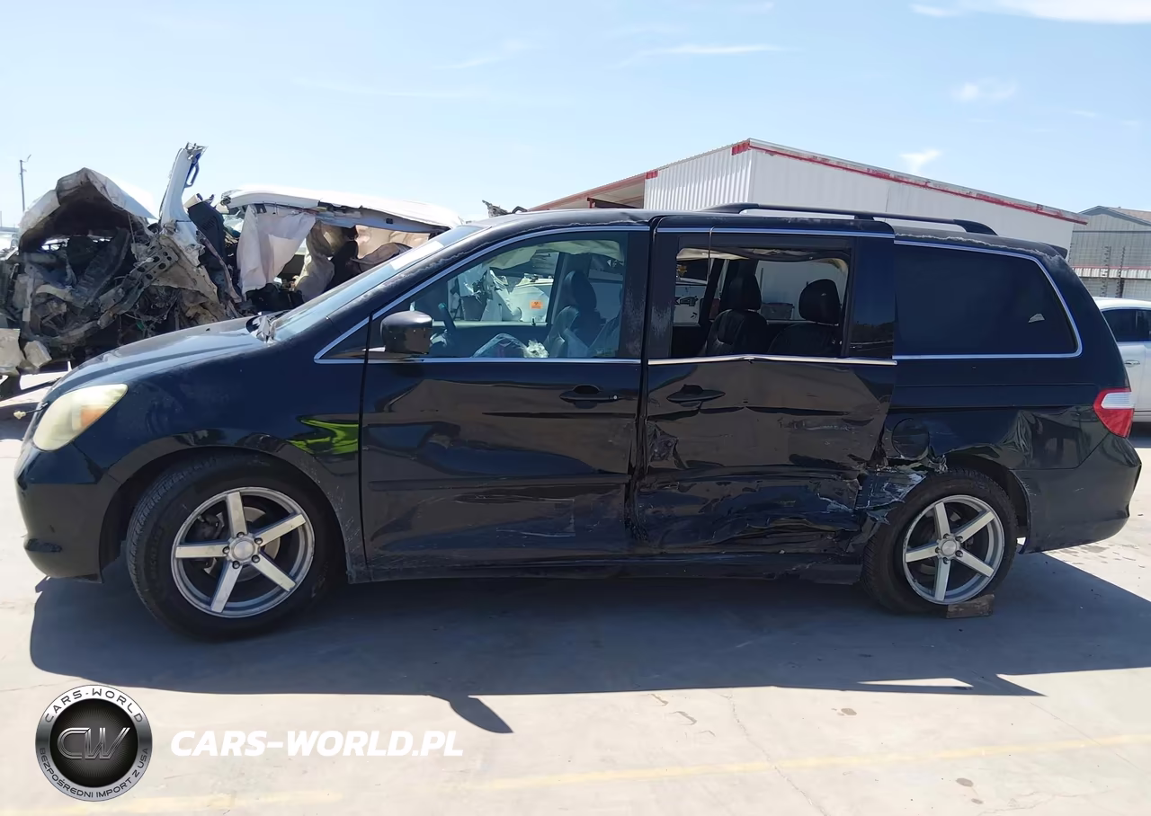 2007 Honda Odyssey Touring VIN:5FNRL38837B026596 - 6