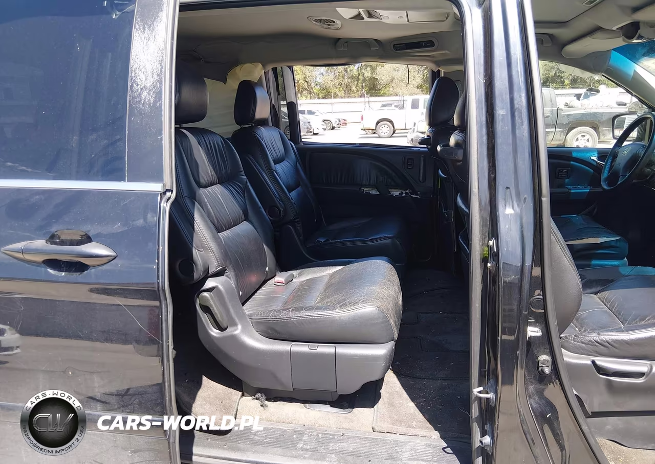 2007 Honda Odyssey Touring VIN:5FNRL38837B026596 - 8