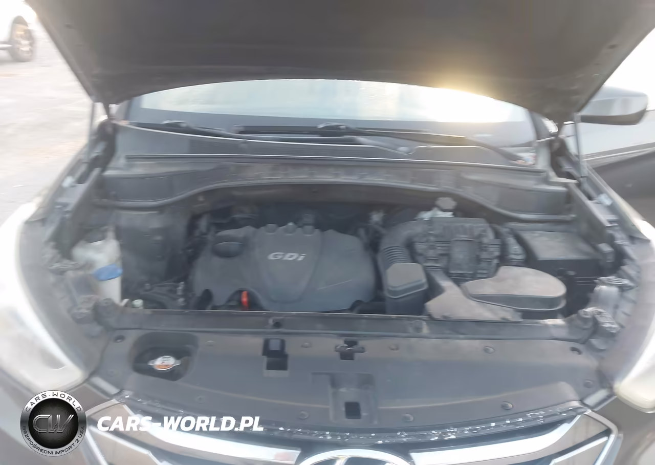 2013 Hyundai Santa Fe Sport VIN:5XYZU3LB7DG121070 - 10