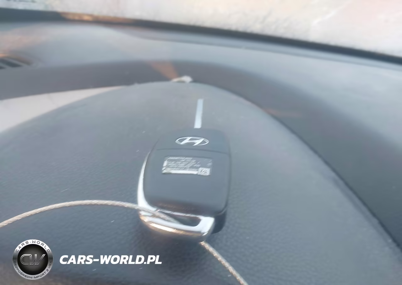 2013 Hyundai Santa Fe Sport VIN:5XYZU3LB7DG121070 - 11