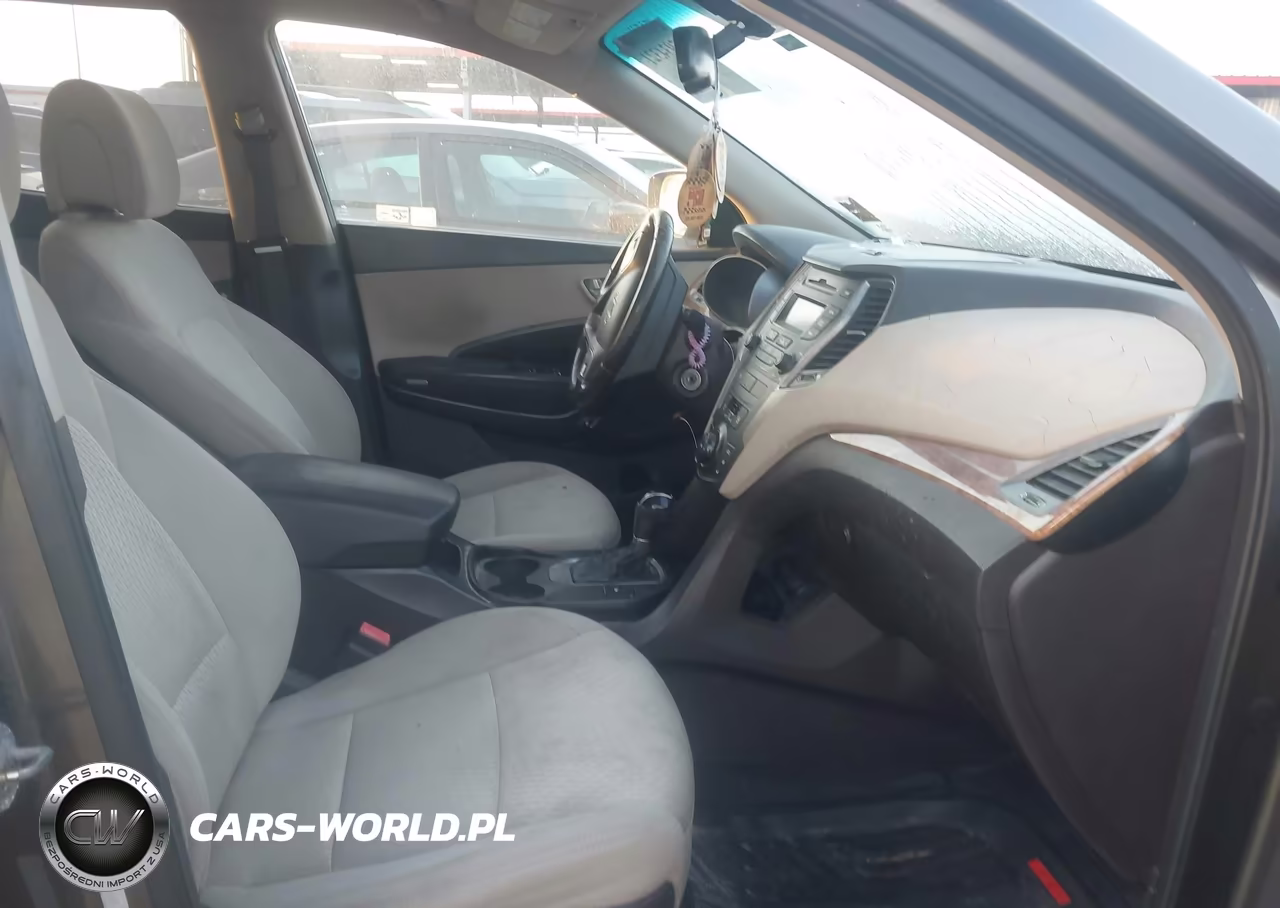 2013 Hyundai Santa Fe Sport VIN:5XYZU3LB7DG121070 - 5