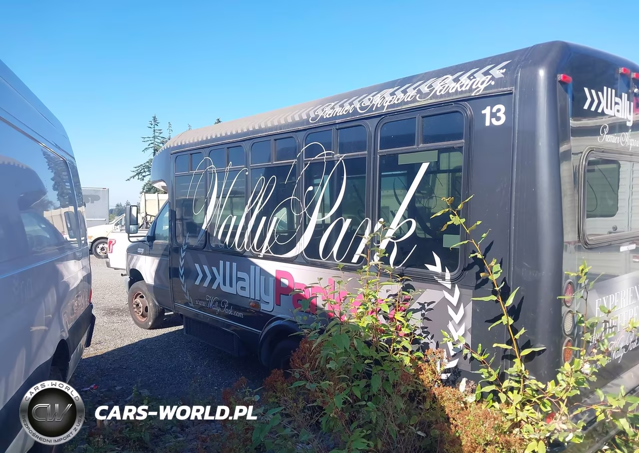 2011 Ford E-350 Cutaway VIN:1FDEE3FS1BDA14871 - 18